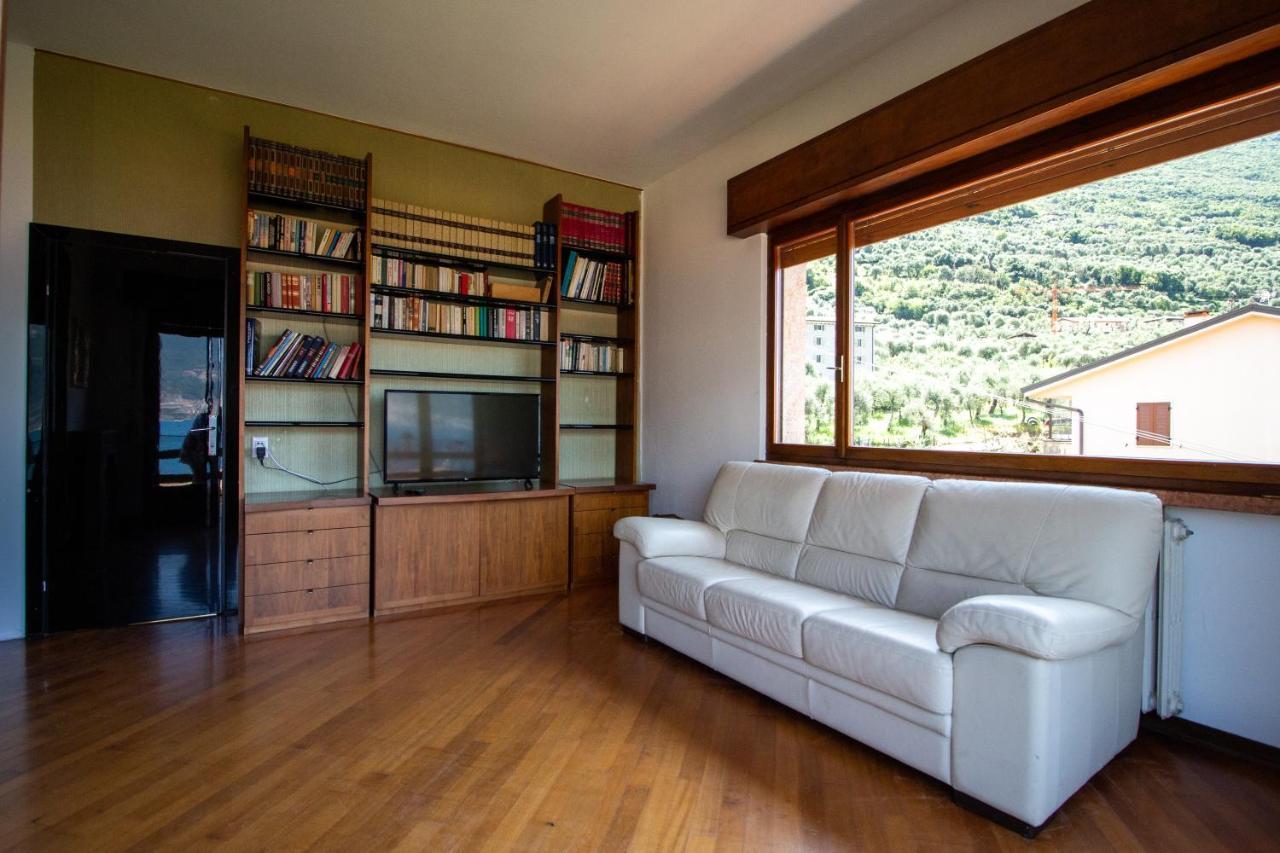 Villa Diana - Terrazza Sul Lago Assenza di Brenzone Exteriér fotografie